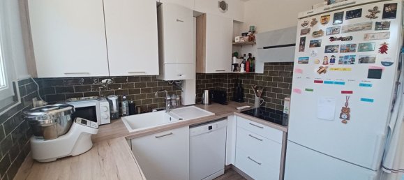 3 bedrooms House in Les Essarts-le-Roi, France No. 296318 7