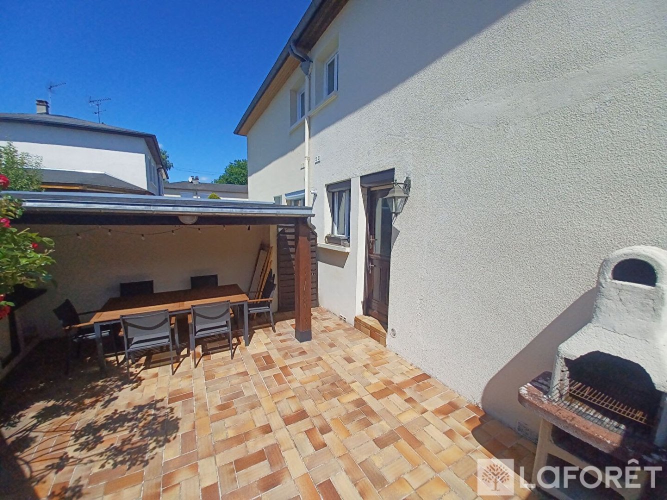 3 bedrooms House in Les Essarts-le-Roi, France No. 296318