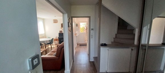 3 bedrooms House in Les Essarts-le-Roi, France No. 296318 4