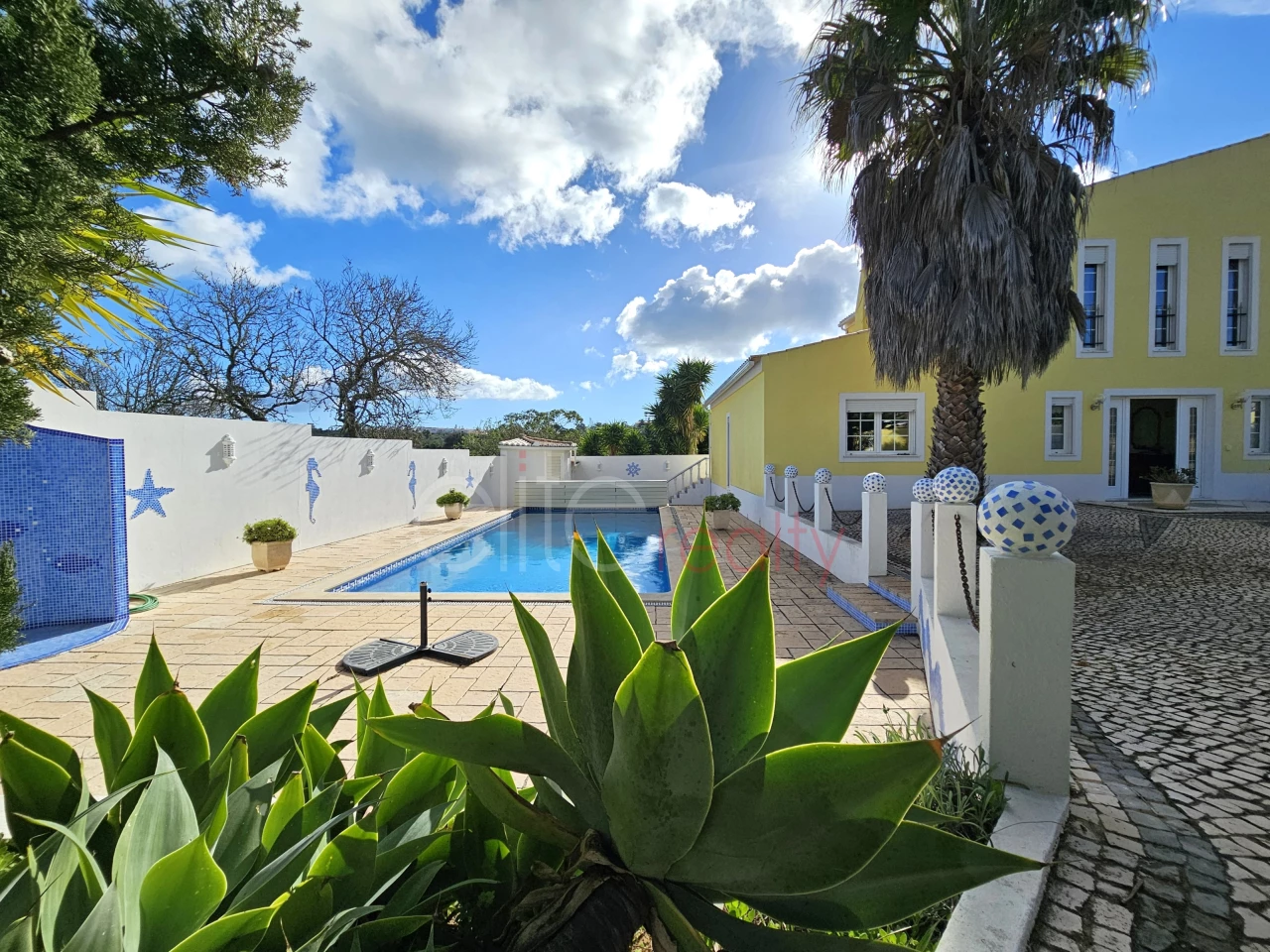 4 bedrooms House in Luz, Portugal No. 95813