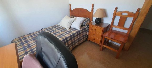 Apartamento de 3 dormitorios en Cádiz, Spain No. 178715 15