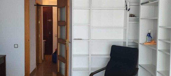 Apartamento de 3 dormitorios en Cádiz, Spain No. 178715 7