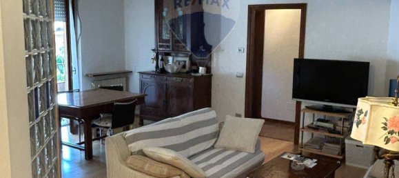 3 bedrooms Apartment in Entratico, Italy No. 295502 4