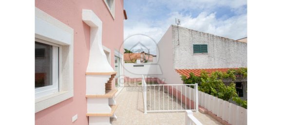 3 غرف نوم منزل في Almada, Portugal رقم 141908 10