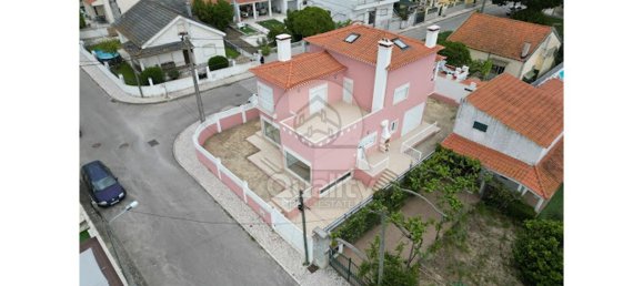 3 غرف نوم منزل في Almada, Portugal رقم 141908 32