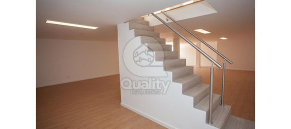 3 غرف نوم منزل في Almada, Portugal رقم 141908 3