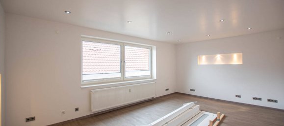 20-Zimmer Bauernhof in Hameln-Pyrmont, Germany, Nr. 259425 3