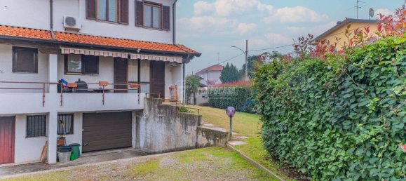 4 rooms House in Magenta, Italy No. 99959 13