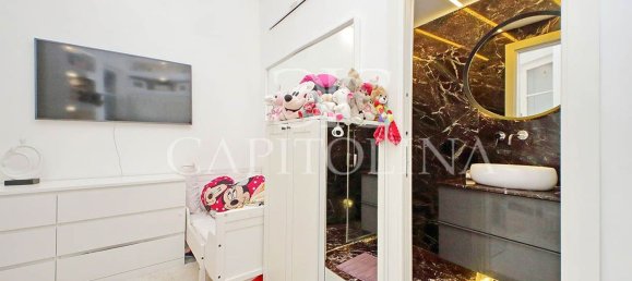 3 rooms Apartment in Rome, Italy No. 213988 24