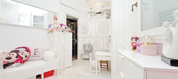 3 rooms Apartment in Rome, Italy No. 213988 22