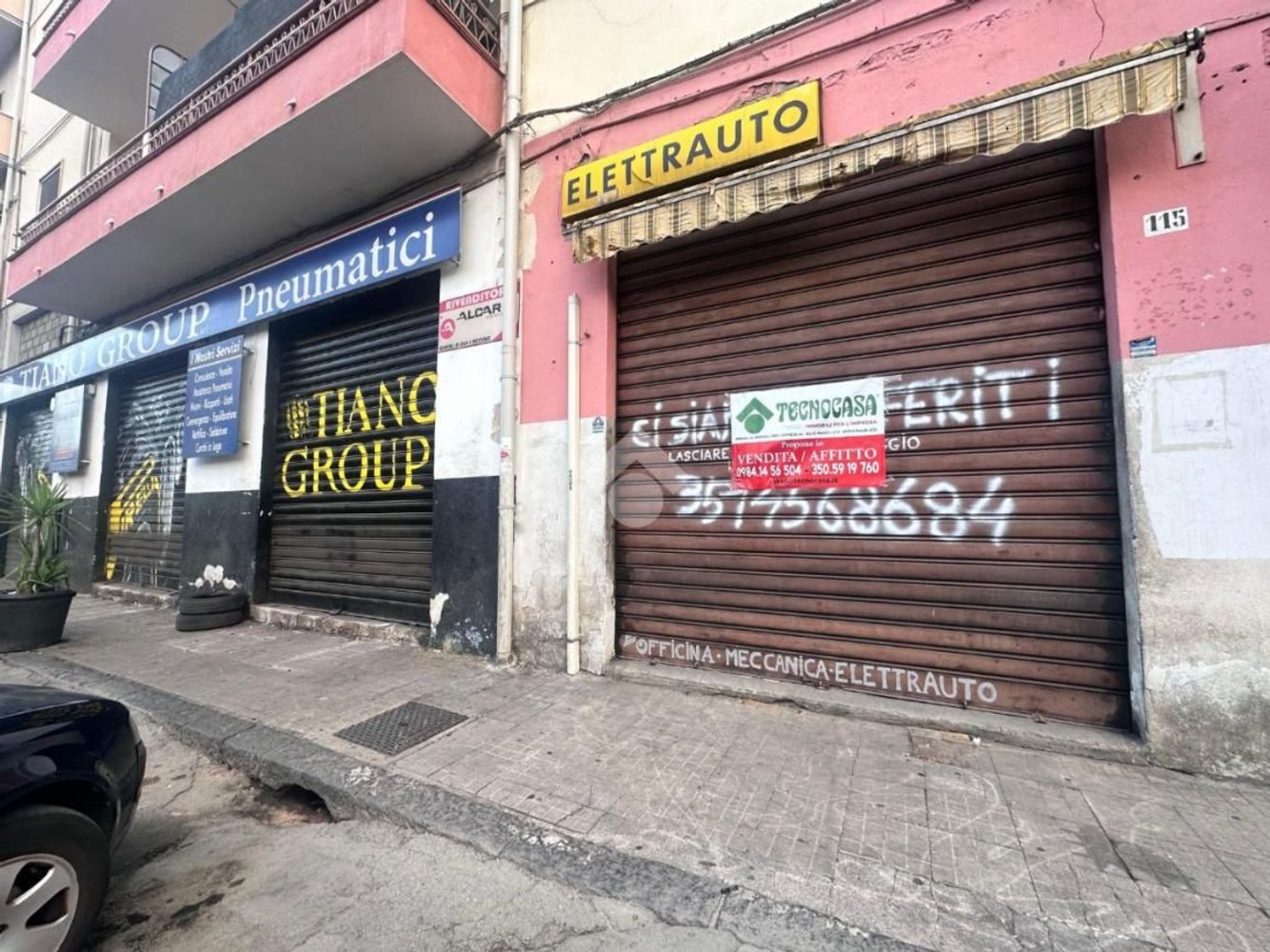 Коммерческая недвижимость 56м² в Козенца, Италия № 348189