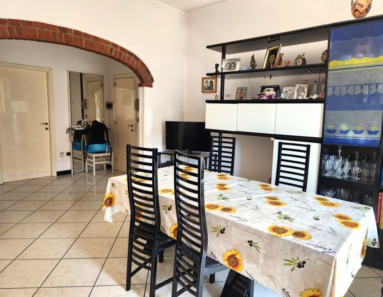 4غرفة شقة في Arezzo, Italy رقم 283986