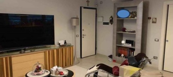 Квартира с 4 комнатами в Пьеве Эмануэле, Италия № 188285 4