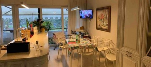 Квартира с 4 комнатами в Пьеве Эмануэле, Италия № 188285 8