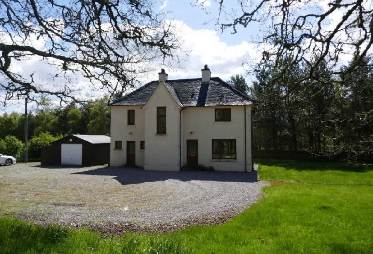 4 bedrooms House in Aviemore, United Kingdom No. 795