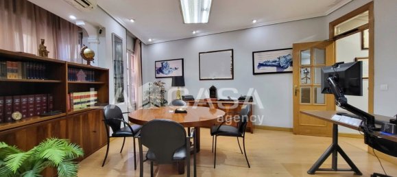 3 chambres Appartement à Valladolid, Spain No. 65839 7