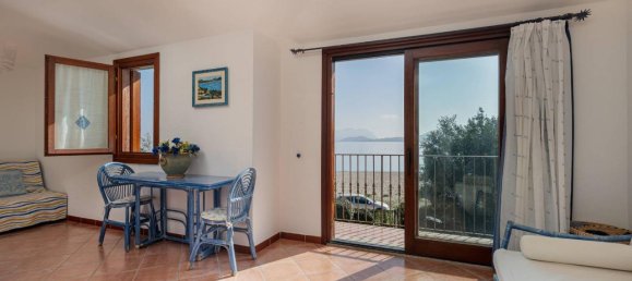 2-salle Appartement à Olbia, Italy No. 87988 8