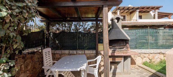 2-salle Appartement à Olbia, Italy No. 87988 16