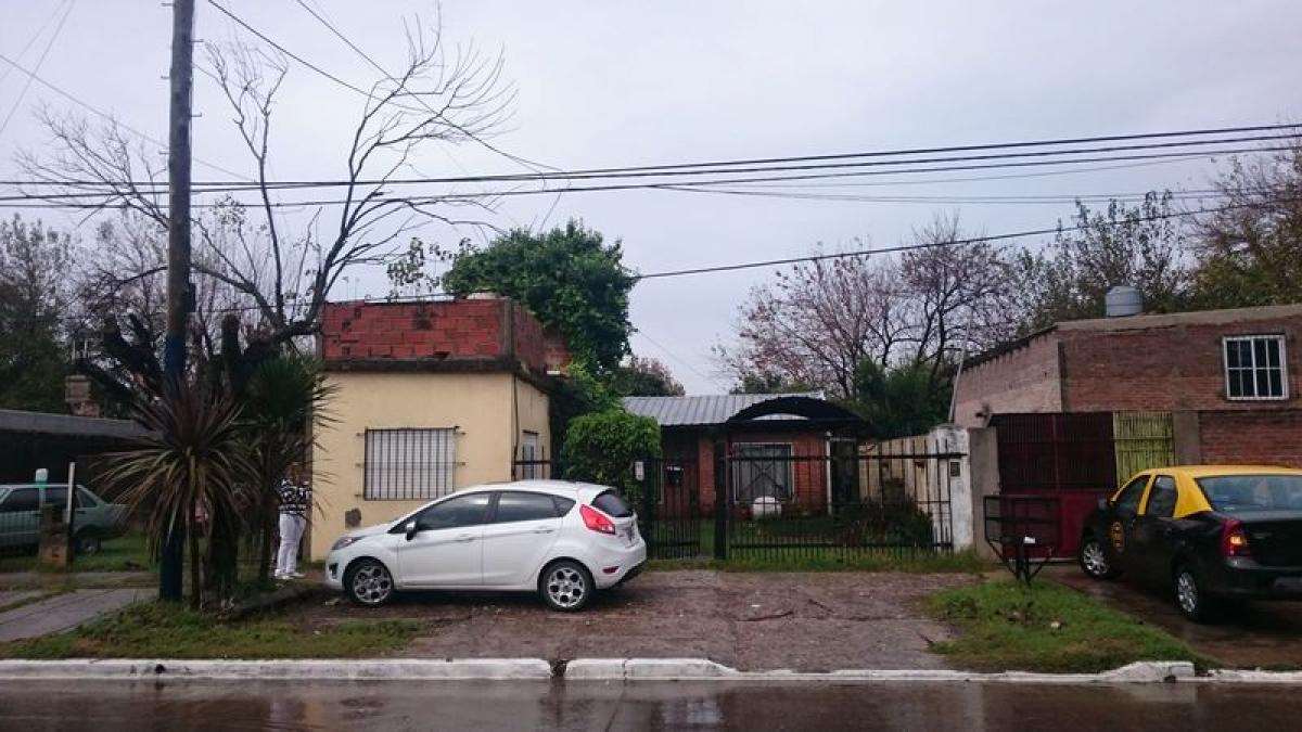 Casa T2 em Ituzaingo, Argentina N.º 84204