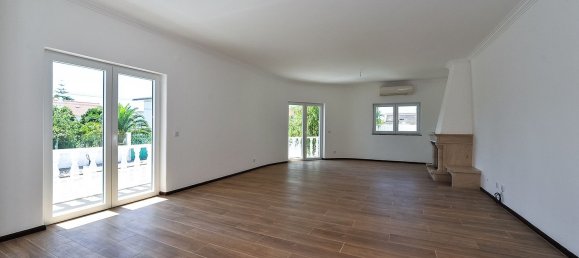 5 bedrooms House in Seixal, Portugal No. 189935 6