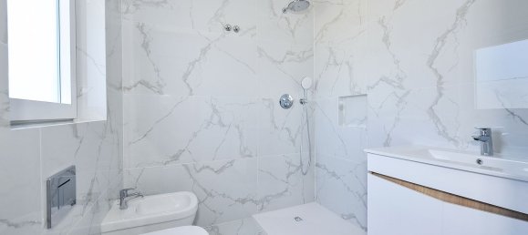 5 bedrooms House in Seixal, Portugal No. 189935 25