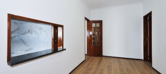 5 bedrooms House in Seixal, Portugal No. 189935 13