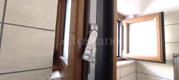 2 rooms Apartment in Rome, Italy No. 122327 11