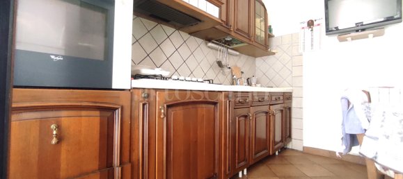 2 rooms Apartment in Rome, Italy No. 122327 5