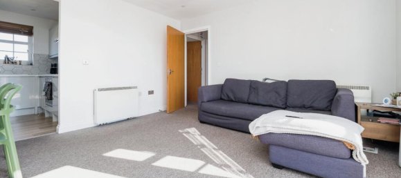 2 Schlafzimmer Wohnung in Manor Park, United Kingdom, Nr. 11442 6