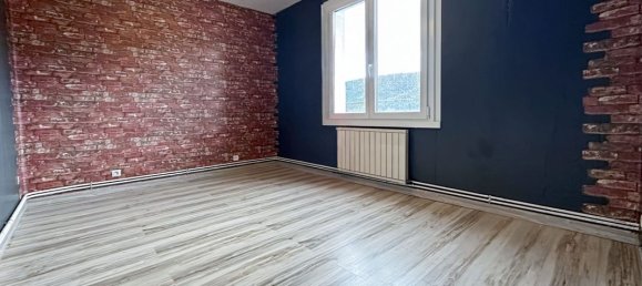 Apartamento de 4 dormitorios en Revin, France No. 237243 4