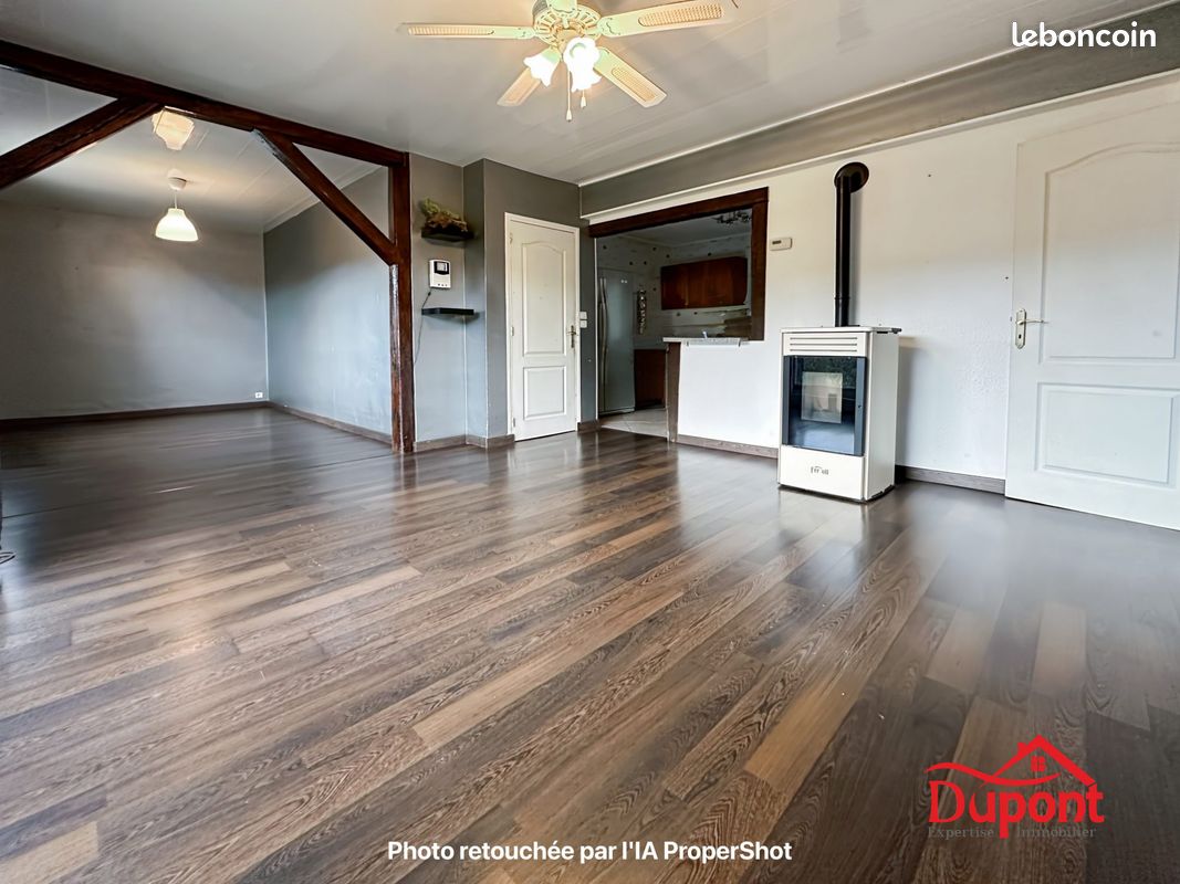 Apartamento de 4 dormitorios en Revin, France No. 237243