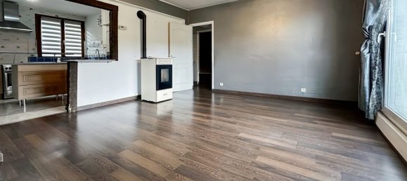 Apartamento de 4 dormitorios en Revin, France No. 237243 2