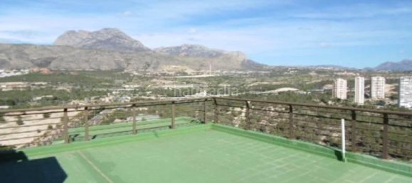 4 Schlafzimmer Penthouse in Benidorm, Spain, Nr. 74686 10