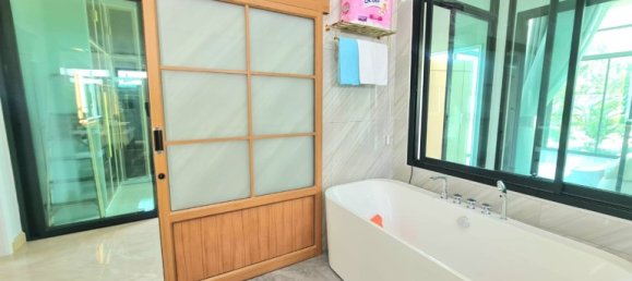 3 chambres house à vendre à Pattaya, Chonburi, Eastern Thailand, Thailand № 58379 25