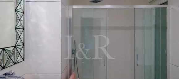 4 bedrooms House in Almada, Portugal No. 15221 19