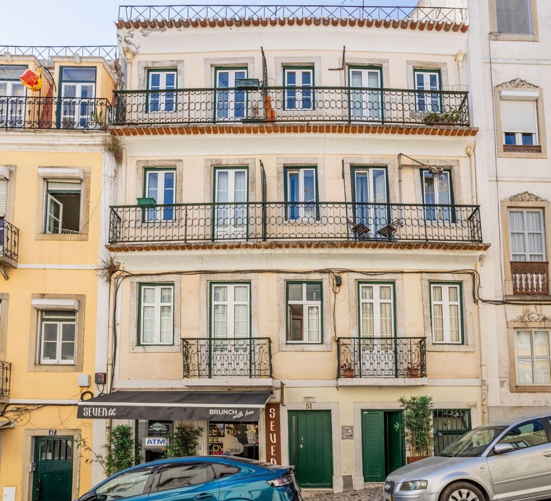 3 bedrooms Duplex in Lisbon, Portugal No. 242650