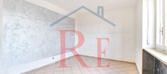 4 rooms Apartment in Carmagnola, Italy No. 20717 8