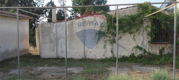 Дом с 3 комнатами в Мелилли, Италия № 2137 14