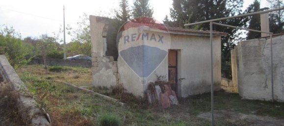 Дом с 3 комнатами в Мелилли, Италия № 2137 15