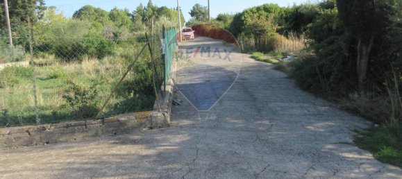 Дом с 3 комнатами в Мелилли, Италия № 2137 33