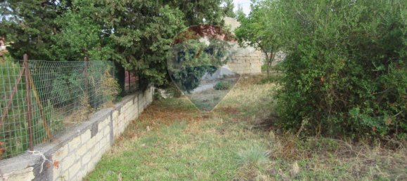 Дом с 3 комнатами в Мелилли, Италия № 2137 11