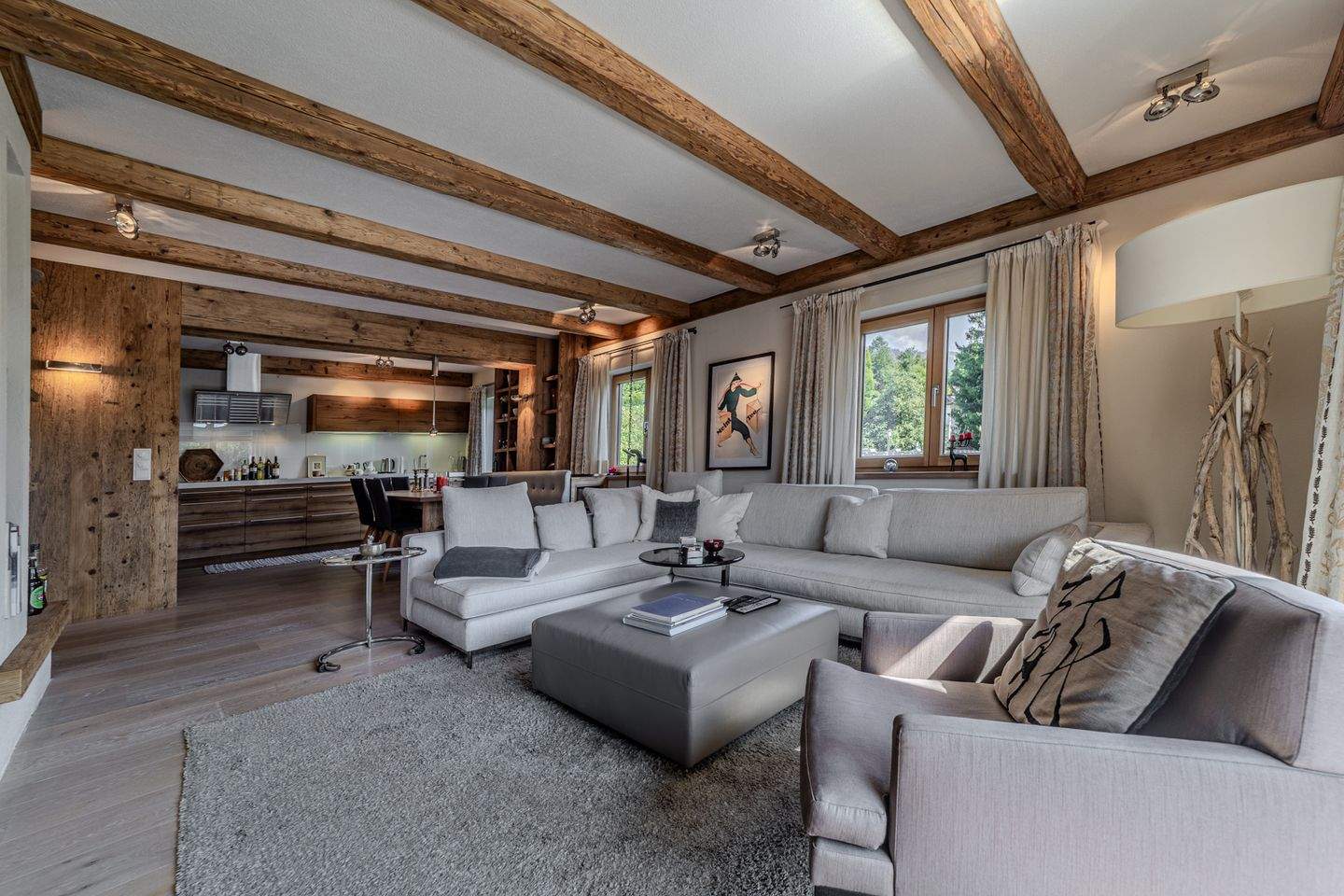 4 rooms Apartment in Kitzbuhel, Austria No. 253702