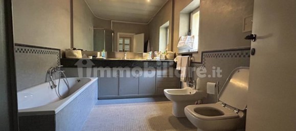 3 bedrooms Apartment in Piacenza, Italy No. 132193 12