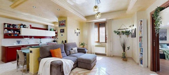 3 bedrooms Apartment in Mentana, Italy No. 335048 2