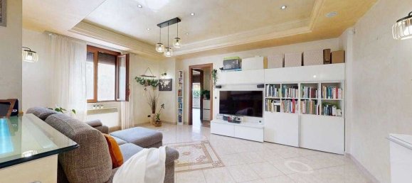 3 bedrooms Apartment in Mentana, Italy No. 335048 4