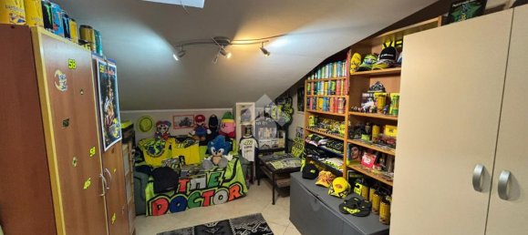 4 bedrooms Apartment in Cassino, Italy No. 324730 17