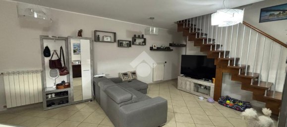 4 bedrooms Apartment in Cassino, Italy No. 324730 5