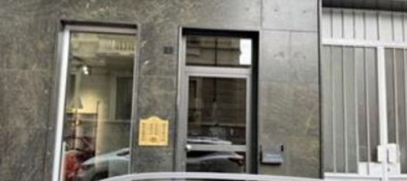 3 rooms Apartment in Turin, Italy No. 45221 7