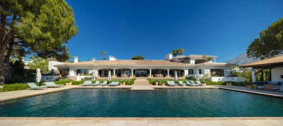 16 chambres Villa à Marbella, Spain No. 4676 2