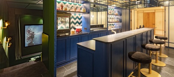 16 chambres Villa à Marbella, Spain No. 4676 11